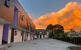 Krishna Motel - Newly Built In Papakura